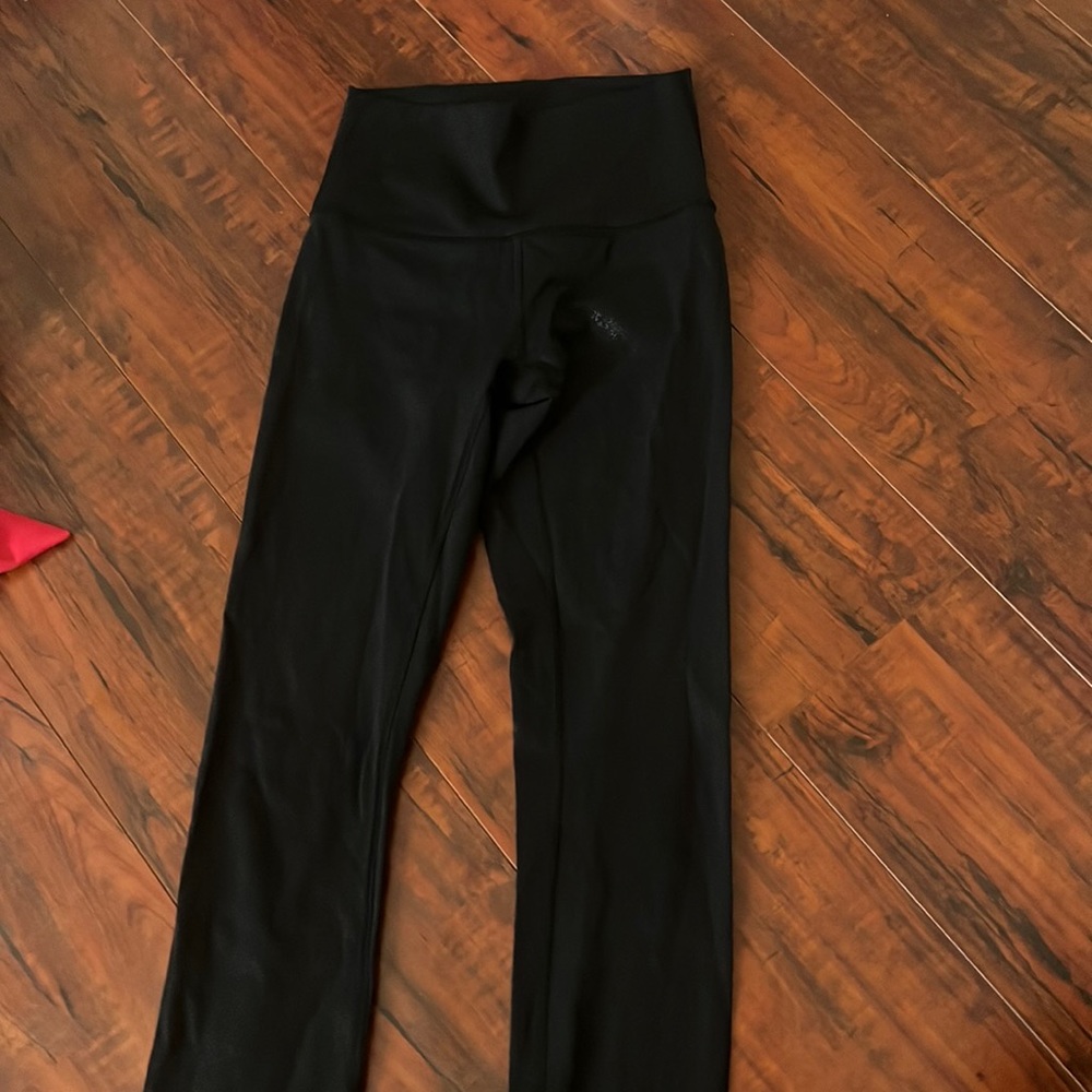 Limited edition lulu leggings